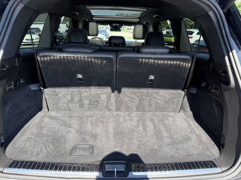 Used 2025 Mercedes-Benz GLS 450 4MATIC image 21