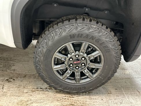 New 2026 GMC Sierra 1500 AT4X image 12