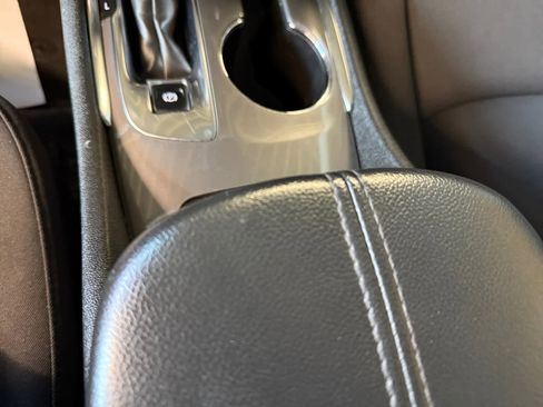 Used 2024 Chevrolet Malibu LT FWD image 20