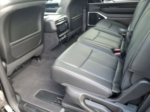 New 2026 Jeep Grand Wagoneer Limited w/ Premium Group II AWD/4WD image 9