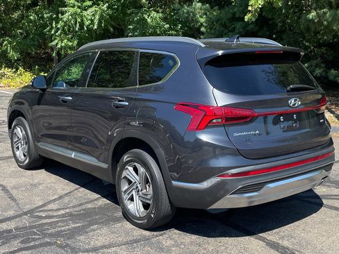 Used 2021 Hyundai Santa Fe SEL w/ Convenience + Premium Package image 4