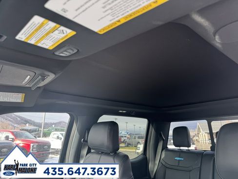 Used 2025 Ford F450 Platinum image 17