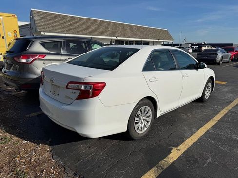 Used 2013 Toyota Camry LE FWD image 5