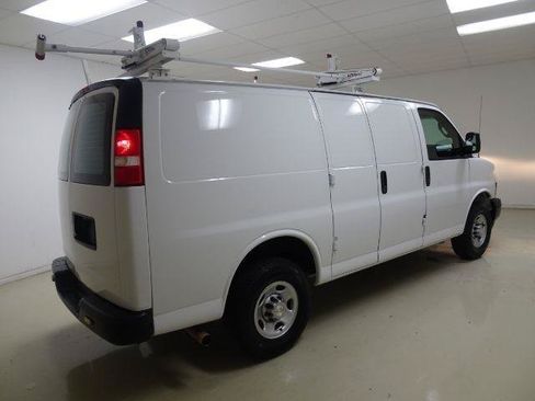Used 2021 Chevrolet Express 2500 w/ Driver Convenience Package RWD image 6