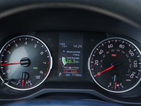 Used 2021 Toyota RAV4 XLE FWD image 24