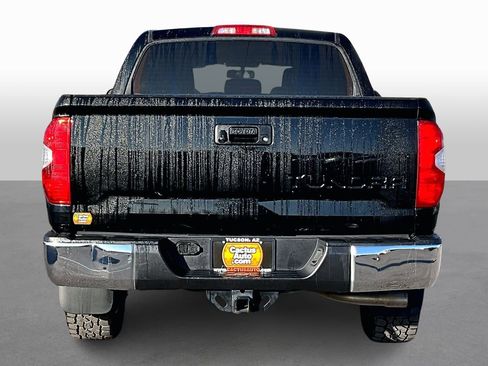 Used 2016 Toyota Tundra SR5 w/ TRD Off Road Package image 4