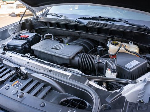 Used 2020 Chevrolet Silverado 1500 LT w/ Trailering Package image 34