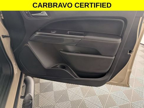 Certified 2022 GMC Canyon AT4 w/ Trailering Package AWD/4WD image 31