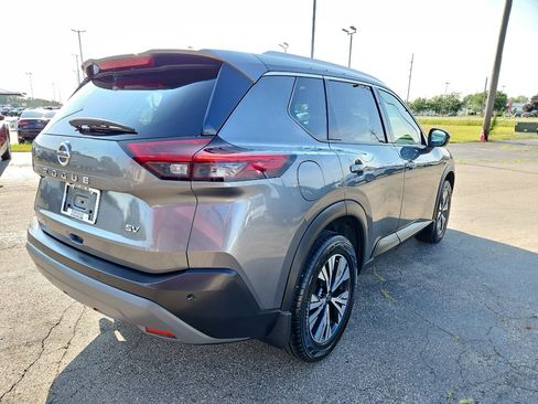 Used 2021 Nissan Rogue SV FWD image 4