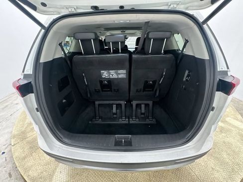 Used 2024 Kia Carnival SX Prestige FWD image 22