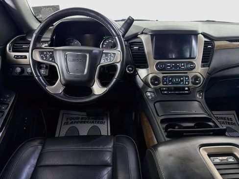 Used 2018 GMC Yukon Denali AWD/4WD image 23