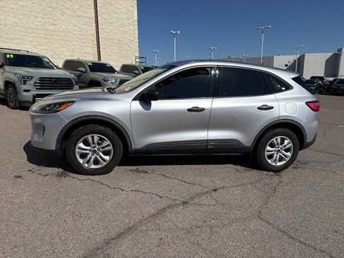 Used 2020 Ford Escape S AWD/4WD image 2