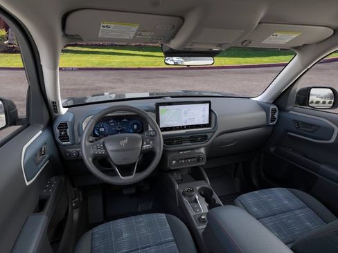 New 2025 Ford Bronco Sport Heritage w/ Convenience Package AWD/4WD image 9