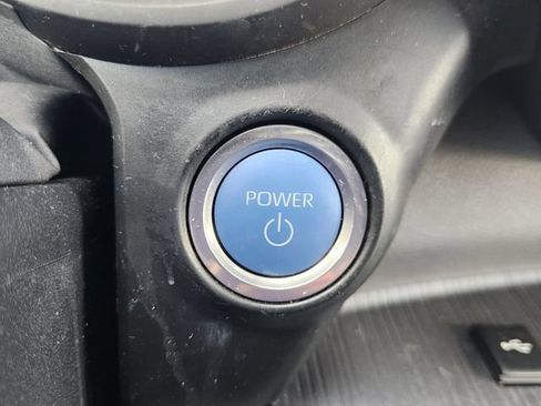 Certified 2022 Toyota Sienna XSE FWD image 20