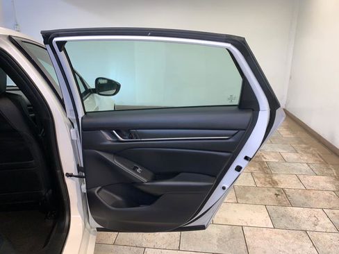 Used 2022 Honda Accord Sport image 51
