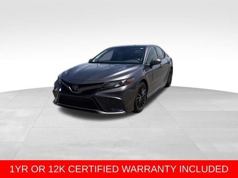 Used 2022 Toyota Camry XSE w/ Navigation Package FWD image 1
