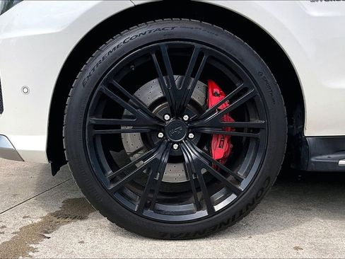 Used 2014 Mercedes-Benz ML 63 AMG 4MATIC image 10