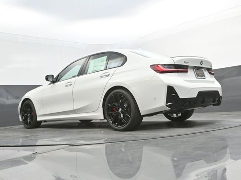 New 2026 BMW 330i Sedan w/ M Sport Package RWD image 44