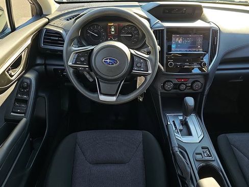 Used 2019 Subaru Impreza 2.0i Premium image 11