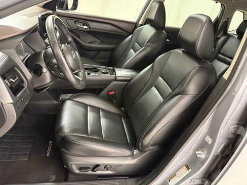 Used 2023 Nissan Rogue SL w/ SL Premium Package image 39