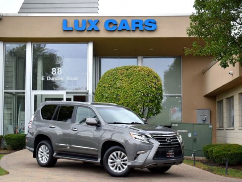 Used 2014 Lexus GX 460 image 1
