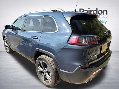 Used 2020 Jeep Cherokee Limited w/ Luxury Group AWD/4WD image 5