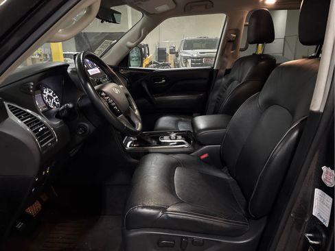 Used 2024 INFINITI QX80 Luxe image 9