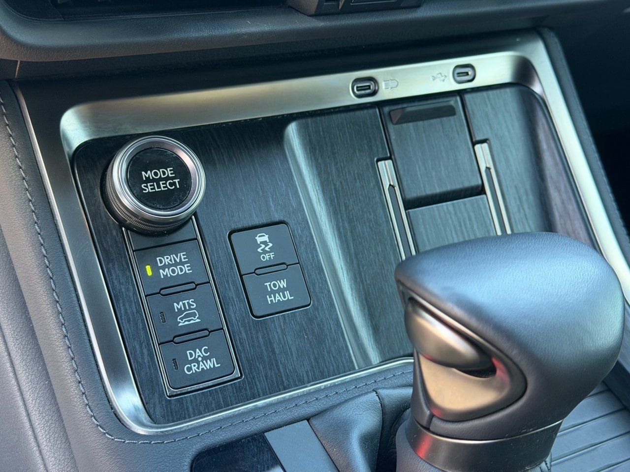 Used 2024 Lexus GX 550 AWD/4WD image 27