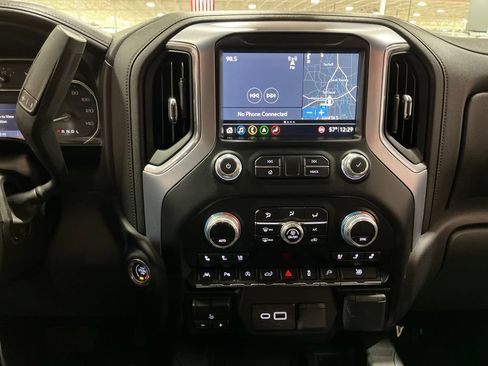 Used 2019 GMC Sierra 1500 SLT w/ SLT Premium Plus Package AWD/4WD image 26