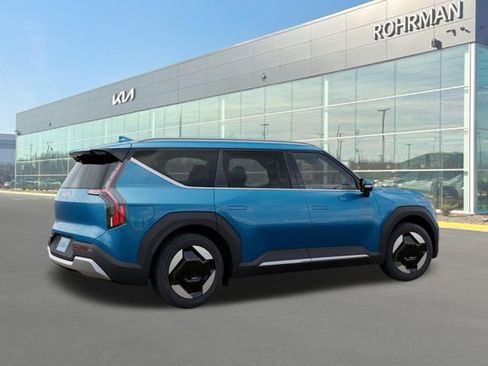 New 2026 Kia EV9 Wind image 6