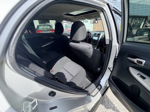 Used 2009 Toyota Corolla XRS image 42
