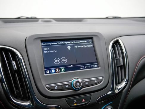 Used 2022 Chevrolet Equinox RS FWD image 4