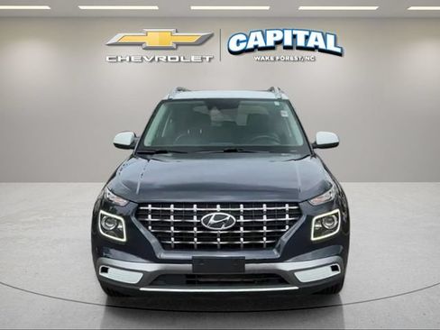 Used 2021 Hyundai Venue w/ Cargo Package FWD image 8