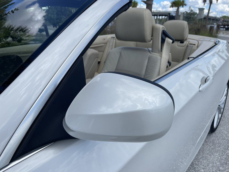 Used 2011 BMW 335i Convertible RWD image 20