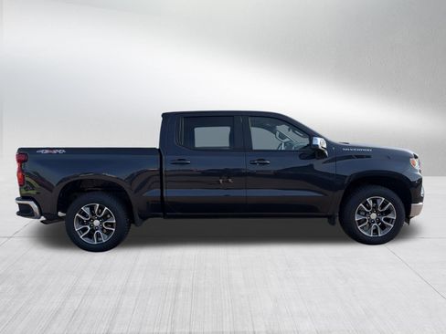 Used 2024 Chevrolet Silverado 1500 LT AWD/4WD image 8