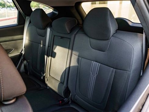 New 2026 Hyundai Tucson SEL image 19