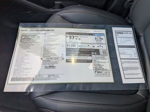 New 2026 Jeep Cherokee Overland w/ Advanced Pro Tech Group image 20