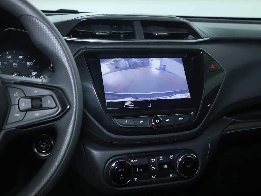 Used 2021 Chevrolet TrailBlazer LT w/ Convenience Package FWD image 28