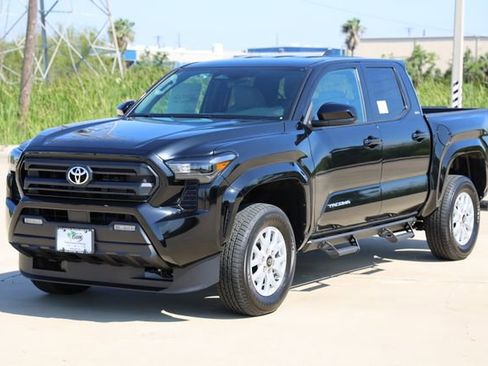 New 2026 Toyota Tacoma SR5 RWD image 3