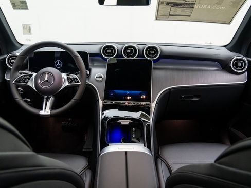 New 2026 Mercedes-Benz GLC 300 4MATIC image 12