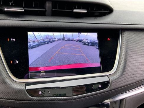 Used 2024 Cadillac XT5 Premium Luxury image 21