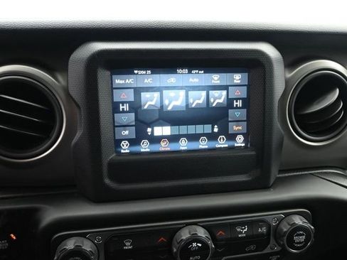 Used 2020 Jeep Wrangler Unlimited Sport S AWD/4WD image 19