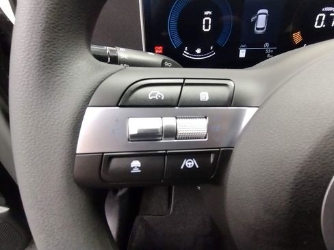 New 2026 Hyundai Tucson SE image 28