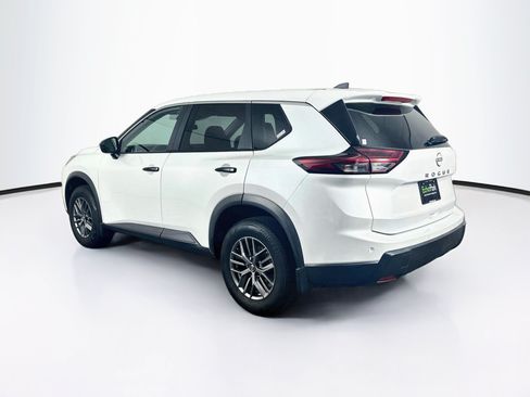 Used 2025 Nissan Rogue S FWD image 5
