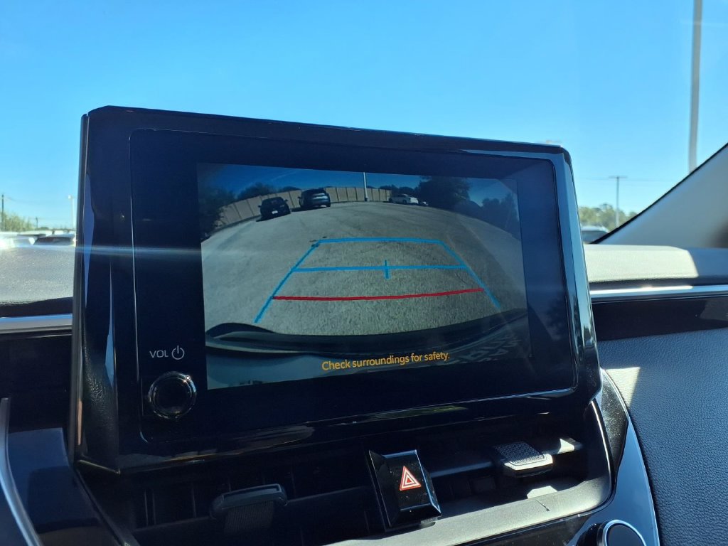 Used 2026 Toyota Corolla LE FWD image 20