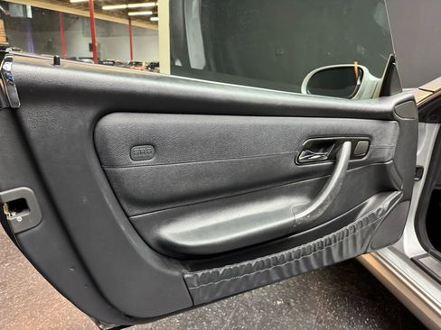 Used 2002 Mercedes-Benz SLK 32 AMG SLK 32 Roadster 2D image 19