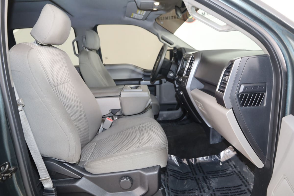 Used 2015 Ford F150 XLT RWD image 9