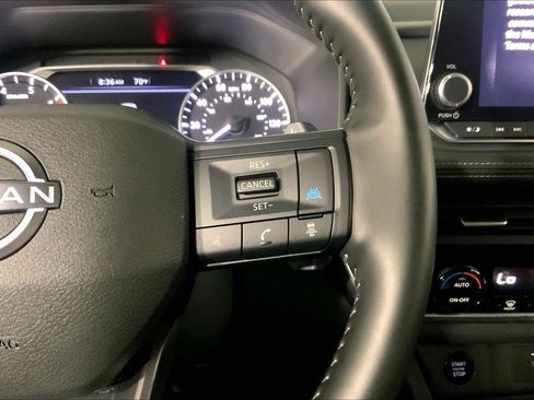 Used 2025 Nissan Rogue SV AWD/4WD image 20