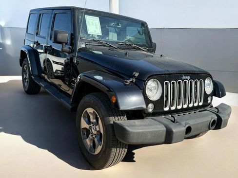 Used 2018 Jeep Wrangler Unlimited Sahara image 23