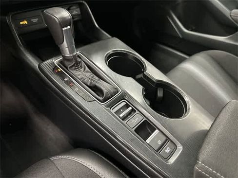 Certified 2025 Honda Civic Sport image 24